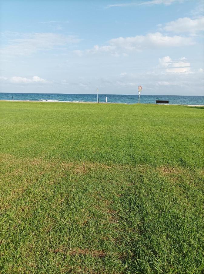 Vila Marina Vm 奥罗佩萨德尔马 外观 照片